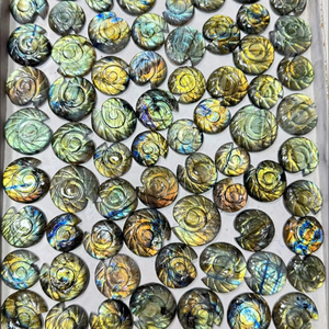 Cabujón de Labradorita Natural Tallado en Espiral, Labradorita con Destello Azul Intenso, Piedra Tallada Suelta para Joyería - Product Image 1