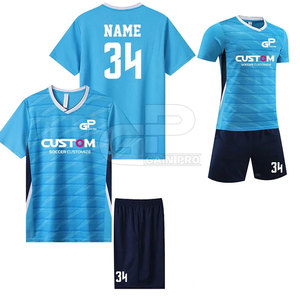 Ensemble de tenue de football pour hommes, maillot et short respirants, idéal pour les matchs de compétition et les séances d'entraînement quotidiennes - Product Image 5
