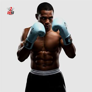 Guantes de Boxeo Profesionales Ligeros de Alta Calidad OEM/ODM Personalizados, Transpirables, con Correa de Muñeca Ajustable, Dedos Completos, OMIKA - Product Image 2