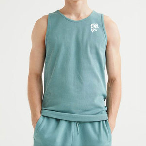 Débardeur homme en coton, design classique, confort optimal, idéal pour l'exercice, la course à pied, le yoga et l'usage quotidien. - Product Image 1