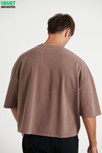 เสื้อยืดคอกลมโอเวอร์ไซส์ทรงหลวม แขนสั้น ไหล่ตก สีพื้น ลำลอง สีน้ำตาล - Product Image 5