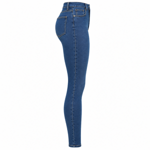 Jeans de mujer de tiro alto, corte acampanado y lavado oscuro - Product Image 5