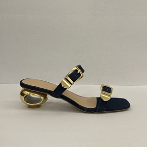 Sandalias Negras de Tacón Grueso con Tira en T, Punta Cuadrada, Cierre de Hebilla, Tacón Bajo, Elegantes Zapatos de Verano para Mujer - Product Image 2