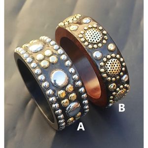 Bijoux ethniques faits à la main pour femmes, accessoires de mode en cristal, clous en bois, bracelets pour tenue de mode - Product Image 2