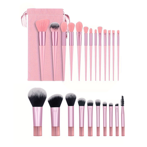 Set di 23 Pennelli da Trucco Mini Portatili per Principianti con Borsa Portaoggetti Include Pennelli per Ombretto e Cipria per Uso Quotidiano - Product Image 1