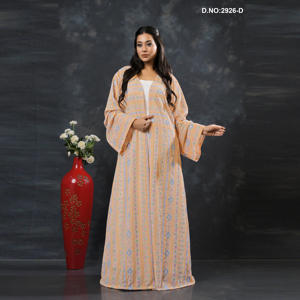 Robe de créateur pour femme en georgette brodée, de qualité excellente, tissu fluide et doux, idéale pour les fêtes, disponible à la vente. - Product Image 3