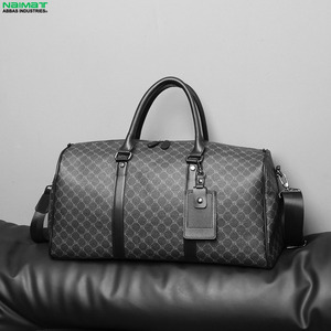 Large Capacity 15L Custom Logo <b>PVC</b> Leather Duffel Bag Men's Travel Tote with Tag Solid Color Customizable Design Waterproof - Product Image 3