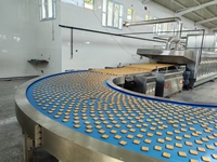 Machine à fabriquer des biscuits entièrement automatique de haute qualité, petite taille, pour la production de biscuits / Ligne de production de biscuits