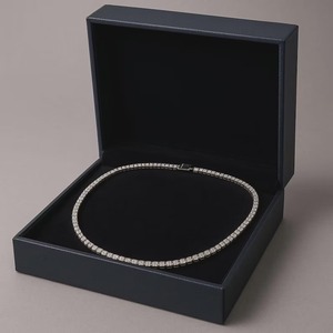 Collar de Diamantes Creados en Laboratorio de Calidad Premium para Bodas, Fiestas y Aniversarios, Disponible para Compras al por Mayor - Product Image 1