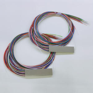 Divisor Óptico PLC de Fibra Monomodo 1*32 G657A de Alta Calidad, 1m de Longitud, Revestimiento LSZH de 0.9mm, sin Conector, para Empalme de Fibra - Product Image 4