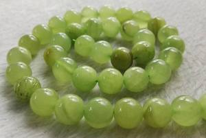 ลูกปัดหยกเขียวมาเลย์ทรงกลมเรียบเนียนสำหรับทำเครื่องประดับ DIY ขายส่ง - Product Image 3