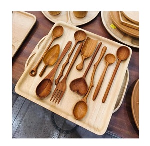 Ustensiles à salade écologiques uniques, compatibles lave-vaisselle, pour la maison et la cuisine, fabriqués en Inde - Product Image 1