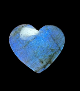 Piedra Preciosa de Labradorita Natural con Corte de Corazón, Iridiscente Azul Verde Amarillo Pulido para Joyería - Product Image 1