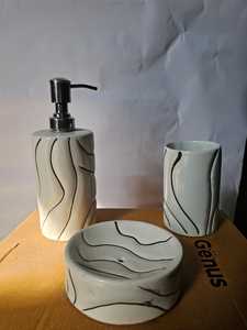 Dispensador de Jabón de Cerámica de Diseño, Gran Capacidad de 500 ml, para Baño Moderno y Decoración Elegante del Hogar - Product Image 2