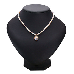 Collar de Perlas de Agua Dulce de Alta Gama con Sensación de Lujo Ligero, Diseño de Nicho con Cadena para Clavícula, Estilo Elegante para Mujer - Product Image 5