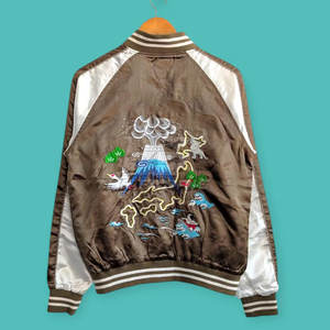 Colección de Moda Urbana Contemporánea, Chaqueta Sukajan con Tela Satinada de Alta Calidad y Bordados Detallados para un Estilo Diario - Product Image 2