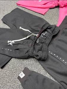 Conjunto de Sudadera con Capucha y Pantalones Deportivos de Invierno de 2 Piezas Personalizado, Unisex, Estilo Urbano, con Forro Polar, Impresión Digital, Poliéster/Algodón, Diseño Sólido con Pedrería - Product Image 3