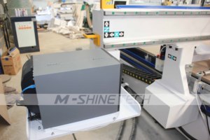 Scie à <span class=keywords><strong>bois</strong></span> automatique à changement d'outil MS20-2130 et étiqueteuse de poutres, Scie à <span class=keywords><strong>bois</strong></span> automatique CNC M-shine haute efficacité - Product Image 3