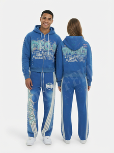 Conjunto de Sudadera con Capucha y Pantalones Deportivos con Logotipo Bordado Personalizado, 100% Algodón, Cómodo y Clásico - Product Image 3