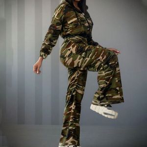 Fabricant de vêtements de sport pour femmes, ensemble de survêtement athleisure pour femmes, survêtement en coton et polyester, vente en gros - Product Image 5
