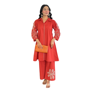 Nouvelle Collection : Ensemble Coordonné Femme Chic et Décontracté avec Broderie Florale – Haut et Pantalon Respirants pour l'Été - Product Image 5