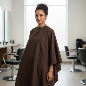 HYSAF APPARELS CO Cape de Coiffure Imperméable en Polyester Écologique Confortable Marron pour Salon de Barbier 160*140cm avec Bouton Pression au Cou - Product Image 4