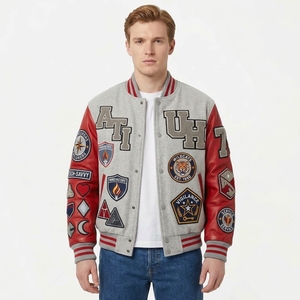 Blouson universitaire en laine à manches contrastantes monochromes foncées, en feutre résistant, avec col élastique côtelé, emblème et patch, coupe-vent, style Letterman - Product Image 3