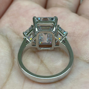แหวนหมั้นเพชรทรงเหลี่ยมมรกต เพชรเพาะเลี้ยง 7 กะรัต ทองคำเหลือง 14k หรูหรา รับรองโดย IGI สำหรับงานปาร์ตี้ - Product Image 6