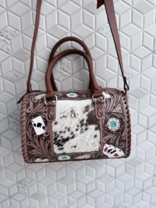 Nouveauté : Sac à main Speedy en cuir sculpté à la main, style bohème gypsy, motif en cuir de vachette, élégant sac à bandoulière pour femme - Product Image 1