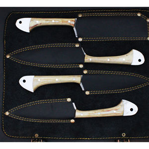 Ensemble de cuisine avec lame pour l'élimination des poils et le traitement sur site, idéal pour une utilisation fiable en extérieur - Product Image 4