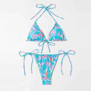 Traje de Baño con Estampado Artístico por Sublimación, Diseño Vibrante y Colorido, Estilo Hippie Moderno, Ropa de Verano para Mujer, Bikini de Playa - Product Image 2
