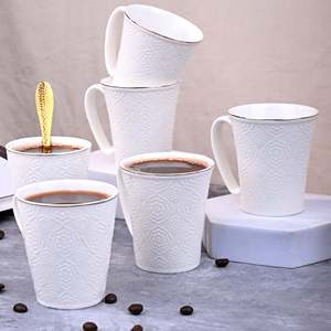 Juego de Tazas de Café de Cerámica Clásicas Minimalistas con Diseño Floral Blanco, 6 Tazas con Asa Dorada, Porcelana Resistente, Capacidad de 80 ml y 300 ml, Certificación BPA, para Cafetería - Product Image 3