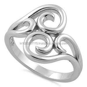 Exquis rond de serviette en métal de luxe avec des accents de perles pour des dîners romantiques aux chandelles ou des fêtes de fiançailles - Product Image 6