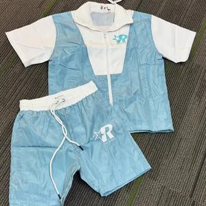 Ensemble de survêtements rayés en nylon personnalisés OEM, 2 pièces, streetwear Y2K, coupe-vent en nylon avec doublure en mesh, ensemble court pour hommes - Product Image 3