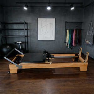 Appareil de Pilates en bois de hêtre de luxe pour étirements musculaires complets, Yoga et Pilates, idéal pour les entraînements à domicile - Product Image 3