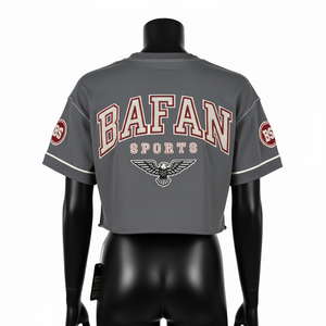 เสื้อครอปท็อปผู้หญิง ผ้าคอตตอนเจอร์ซีย์พรีเมียม แขนเสื้อตัดต่อแต่งขอบปักลายปะ  รับทำโลโก้ เสื้อครอปท็อปผู้หญิง ผ้าคอตตอน - Product Image 2