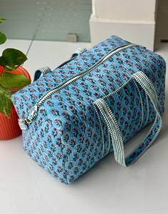 Bolsa de Lona Acolchada de Algodón con Diseño Floral, Segura para Llevar en el Avión, Bolsa de Mano Personalizada, Bolsa Organizadora de Playa - Product Image 1