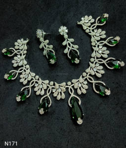 Classic American Diamond <b>Bridal</b> Jewelry <b>Set</b> Two-Piece <b>Necklace</b> and Earrings for Wedding Fashionable Classic Style - Product Image 2