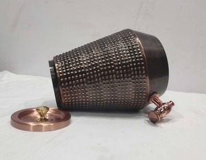 Flat Bottom Copper Water Dispenser Modern Style Copper Water Dispenser Solid Color Custom Factory Copper Water Dispenser - Product Image 3