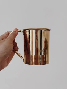 Mug à eau en cuivre pur ayurvédique, élégant verre à boire en cuivre fait main, mug à boire en cuivre pour un usage quotidien - Product Image 1