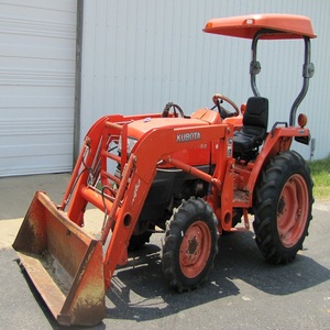 Livraison rapide, tracteur Kubota L3400 d'origine disponible à la vente, machines agricoles de haute qualité, tracteurs Kubota neufs - Product Image 1