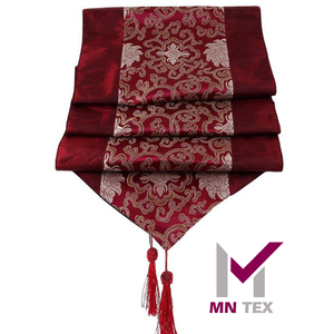 Camino de mesa de mezcla de polialgodón con tejido de cuadros Dobby para hoteles, salas de banquetes, bodas, decoración de comedor de temporada - Product Image 1