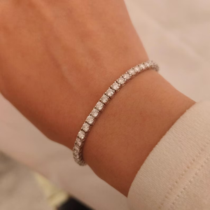 กำไลข้อมือเทนนิสทรงกลมประดับเพชรโมอิสซาไนต์เงินแท้ 925 ดีไซน์หรูหราสำหรับผู้หญิง เหมาะสำหรับงานปาร์ตี้ - Product Image 2