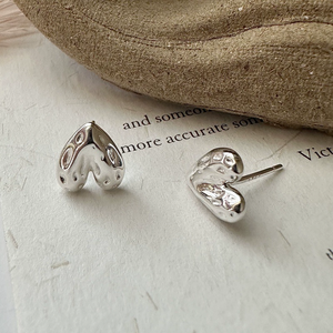 S925 Sterling <b>Silver</b> Korean Style Niche Design Textured Heart Basic <b>Stud</b> Earrings Simple Ear Jewelry - Product Image 1