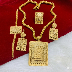 Conjunto de Collar y Cadena Bokli Chapado en Oro de 24K con Material de Latón, Joyería Moderna Unisex para Mujer, Ideal para Bodas y Fiestas - Product Image 1