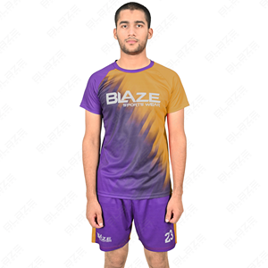 Conjunto de ropa de fútbol juvenil personalizada, uniforme de fútbol sublimado de último diseño, chaqueta con pantalones, camiseta de fútbol personalizada - Product Image 1