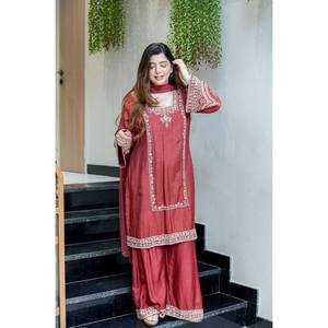 Conjunto de Top, Pantalón y Dupatta con Bordado de Diseño Artesanal, Silueta Recta y Cintura Natural - Product Image 3