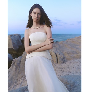 Blouses élégantes pour femmes à faible MOQ, style corset peplum sans manches, en lin premium, ODM, du Vietnam - Product Image 5