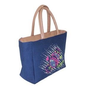 Bolsa de Lona con Estampado Serigrafiado de 12 oz para Niñas, con Asa de PU Forrada de Poliéster Acolchado con EVA, Cierre Superior con Cremallera, Logotipo Personalizable - Regalo - Product Image 2