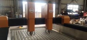 Routeur CNC à double tête pour la production de meubles en bois, la gravure de placards, contrôle NC Studio pour le dessus de table en alliage d'aluminium - Product Image 2